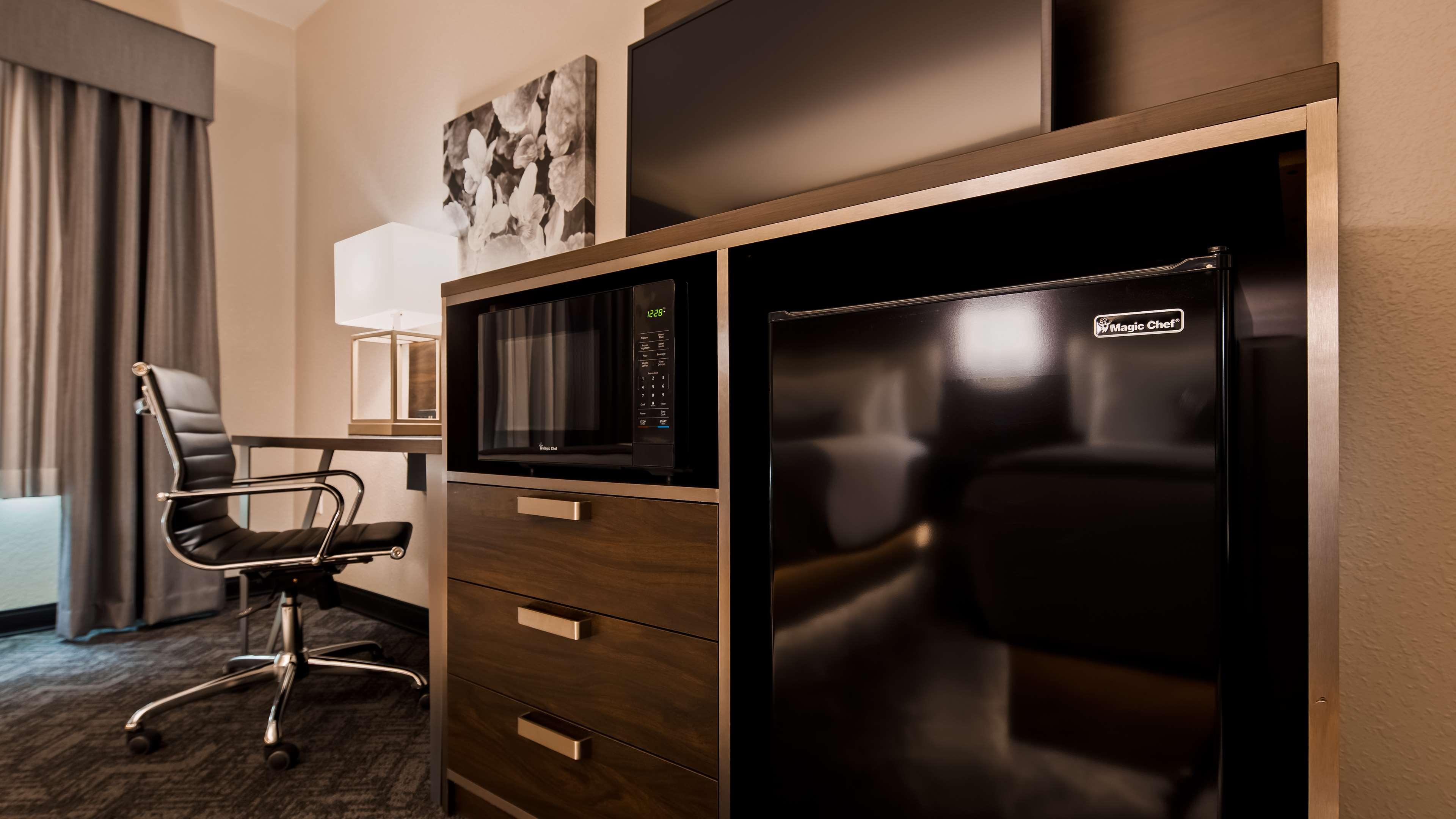 Best Western Plus Parkside Inn & Suites Olney Exterior photo