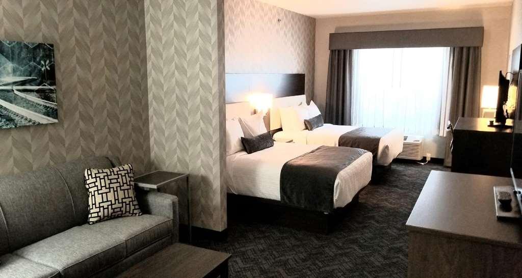 Best Western Plus Parkside Inn & Suites Olney Room photo